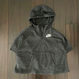 Nike girls hooded pullover shortsleeve sweatshirt cape